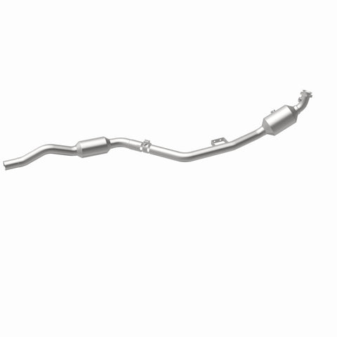 MagnaFlow Conv Direct Fit OEM 2007 Mercedes-Benz E350 Underbody - 69.125in Length - 5411666