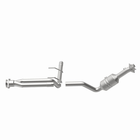MagnaFlow Direct Fit Catalytic Converter 2011-2014 F-150 3.7L Underbody - 52156