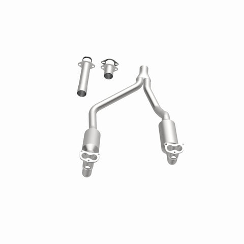 MagnaFlow Direct Fit Catalytic Converter 90-93 Land Rover Range Rover 3.9L V8 - 3391821