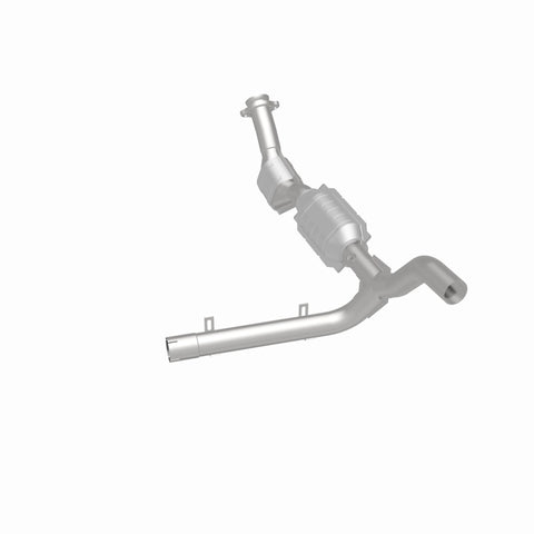 MagnaFlow Direct Fit Catalytic Converter 97-98 Ford F-150 4.6L - 447140