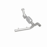MagnaFlow Direct Fit Catalytic Converter 97-98 Ford F-150 Pickup 4.2L P/S 4WD - 93429