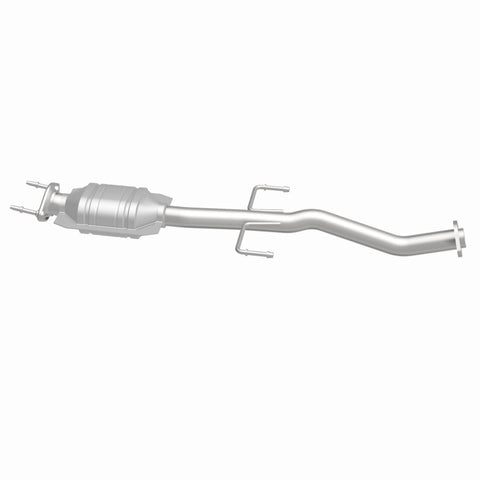 MagnaFlow Direct Fit Catalytic Converter95-98 Mazda Protege Rear - 50672