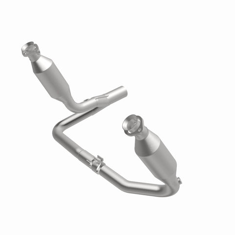 MagnaFlow Direct Fit Catalytic Converter 04 Dakota 3.7/4.7 2WD OEM - 49657