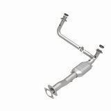 MagnaFlow Converter Direct Fit California Grade 96-99 GM K/C 1500/2500 5.0L V8/4.3L V6 - 4451457