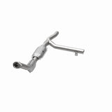 MagnaFlow Direct Fit Catalytic Converter 01 Ford Trucks 4.6L - 458040
