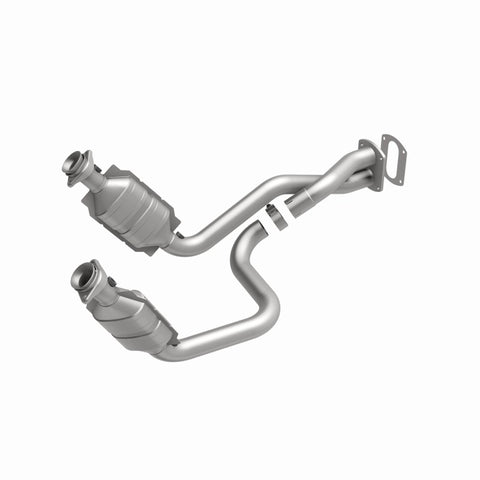 MagnaFlow Direct Fit Catalytic Converter 05-07 Ford F250/F350 5.4L - 49911