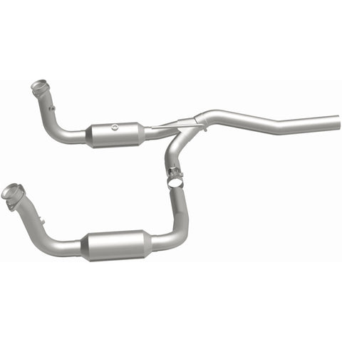 MagnaFlow 2008 Jeep Liberty 3.7L Direct Fit Converter - 5451187