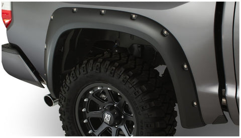 Bushwacker 14-18 Toyota Tundra Fleetside Pocket Style Flares 4pc 66.7/78.7/97.6in Bed - Black - 30918-02