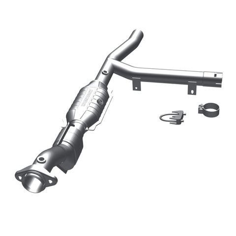 MagnaFlow Conv DF 97-98 Ford Trucks 4.6L - 447178