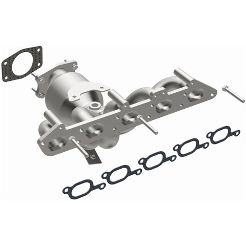 MagnaFlow Direct Fit Catalytic Converter 01-05 Volvo S60 2.4L Manifold - 452425