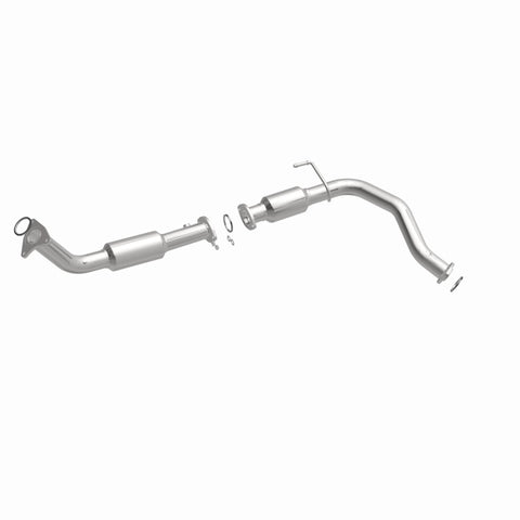 MagnaFlow 08-17 Toyota Sequoia 5.7L CARB Compliant Direct-Fit Catalytic Converter - 5582559