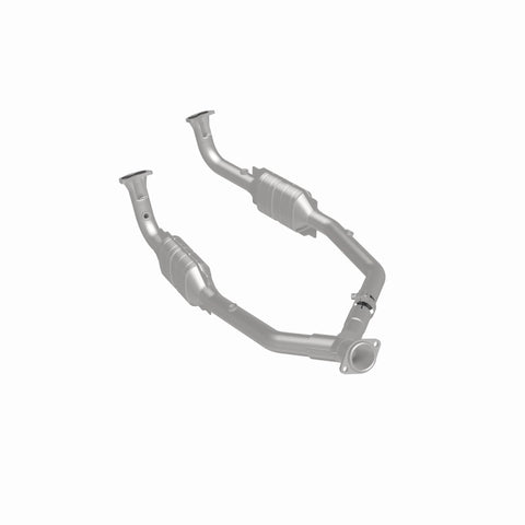 MagnaFlow Direct Fit Catalytic Converter OEM 2003 Land Rover Discovery Underbody - 4551028