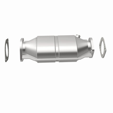 MagnaFlow Direct Fit Catalytic Converter 97-99 Nissan Maxima Rear - 23704