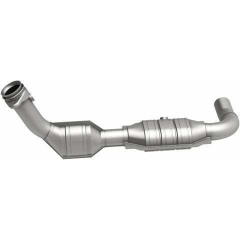 MagnaFlow Direct Fit Catalytic Converter 99-00 Ford F-150 4.6L - 447137