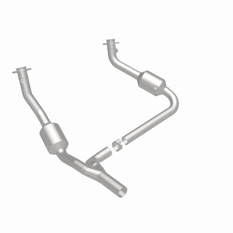 MagnaFlow 10-11 Jeep Wrangler 3.8L Direct Fit CARB Compliant Catalytic Converter - 5551458
