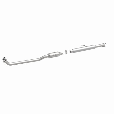 MagnaFlow Direct Fit Catalytic Converter 2012-2014 CAMRY 2.5L Underbody - 52095