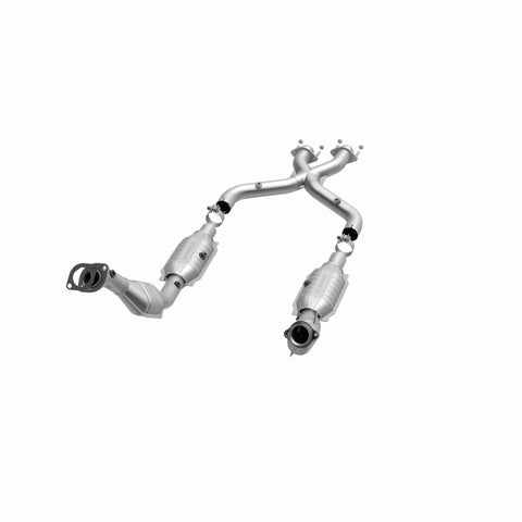 MagnaFlow Direct Fit Catalytic Converter 99-04 Mustang 4.6L 49S - 93671