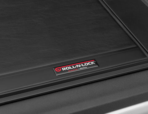 Roll-N-Lock 2020 Jeep Gladiator 5ft bed M-Series Retractable Tonneau Cover - LG496M