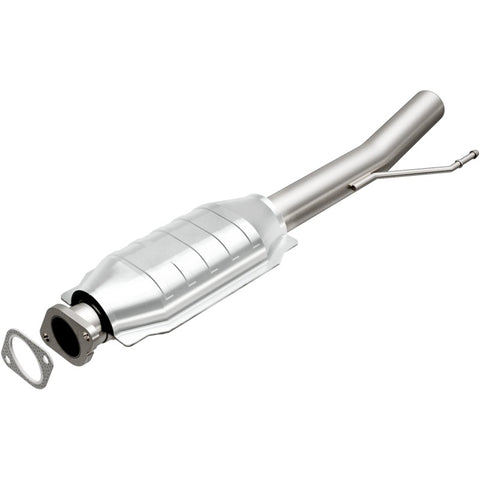 MagnaFlow Direct Fit Catalytic Converter 05-09 Escape/Trib 3.0 Rear OE - 49663