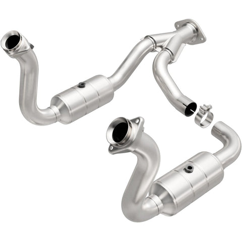 MagnaFlow DF Cat Conv 08-10 Ford F-250/F-250 SD/F-350/F-350 SD 5.4L/6.8L/F-450 SD 6.8L Y-Pipe Assy - 51760
