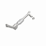 MagnaFlow Direct Fit Catalytic Converter 97-98 Ford Trucks 5.4L - 447130