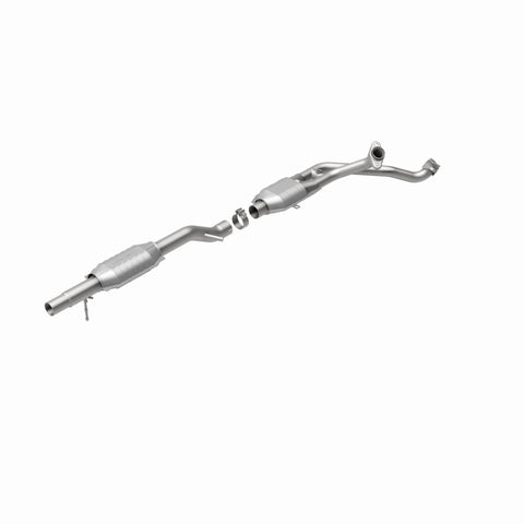 MagnaFlow Conv DF 87-93 Ford Bronco 4.9L / 87-95 F-150/F-250 (Non SD)/F-350 (Non SD) PU 4.9L (CA) - 334302
