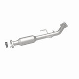 MagnaFlow Direct Fit Catalytic Converter 01-03 Toyota Sienna 3.0L re - 49932