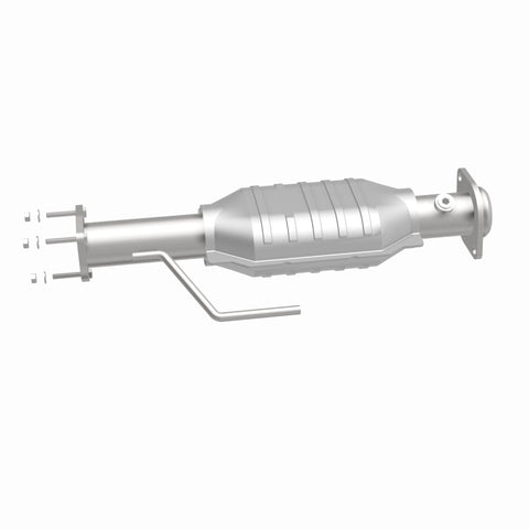 MagnaFlow Direct Fit Catalytic Converter Jeep Wrangler 00-04 OEM - 49038
