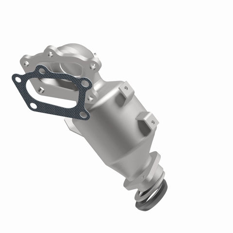 MagnaFlow Direct Fit Catalytic Converter 09-12 Mazda CX-7 2.3 L Underbody - 52312