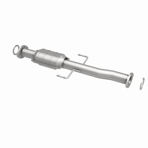 MagnaFlow Conv DF 01-04 Toyota Tacoma 2.4L Rear - 51453