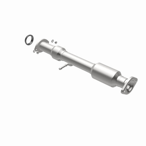 MagnaFlow Direct Fit Catalytic Converter 14-15 Toyota Highlander 3.5L - 52534