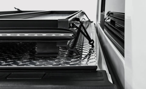 Access LOMAX 2024+ Ford Ranger 5Ft Box Folding Hard Tonneau Cover - Black Diamond Mist - B4010089
