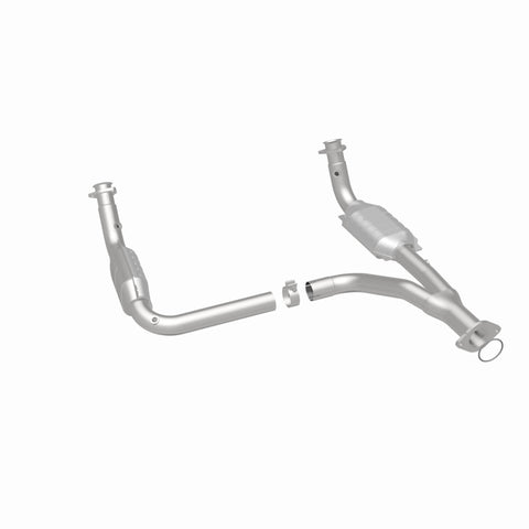 MagnaFlow Conv DF 07-09 Chevrolet/GMC Silverado/Sierra 2500 HD 6.0L Y-Pipe Assembly excludes Classic - 49644
