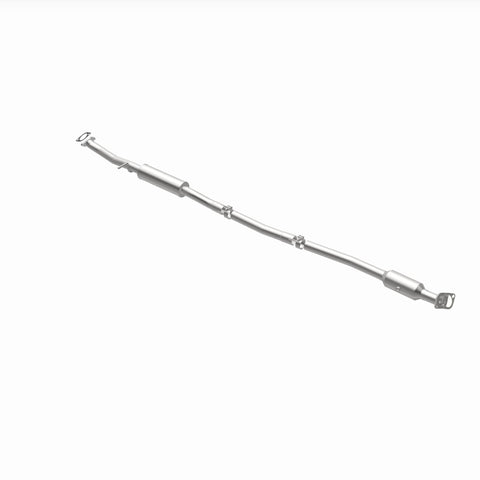 MagnaFlow 16-17 Hyundai Tucson L4 2.0 OEM Underbody Direct Fit Catalytic Converter - 21-146