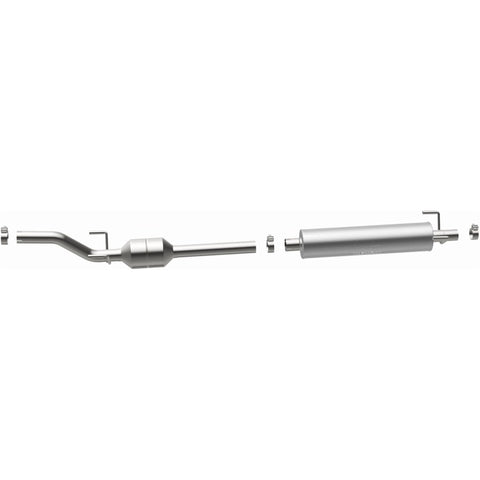MagnaFlow Direct Fit Catalytic Converter 2002-2006 Sprinter 2500 2.7 L Underbody - 52290