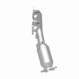 MagnaFlow Direct Fit Catalytic Converter 12-16 Hyundai Equus V8 5 OEM Manifold - 22-093