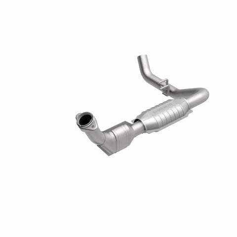 MagnaFlow Direct Fit Catalytic Converter 99-00 Ford Trucks 5.4L - 447117