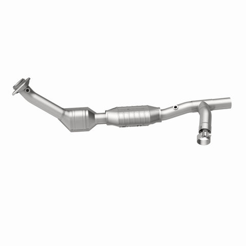 MagnaFlow Conv DF 99-00 Ford Trucks 5.4L - 447118