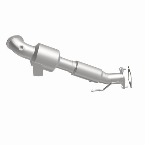 MagnaFlow 13-16 Ford Focus ST L4 2.0L California Grade Direct-Fit Catalytic Converter - 5561633