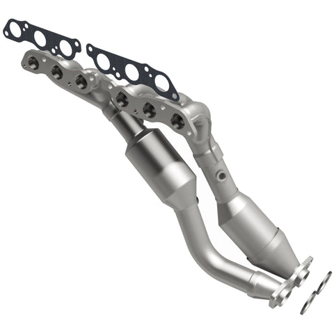 MagnaFlow Direct Fit Catalytic Converter 97-00 Lexus GS300 3.0L - 452843
