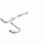 MagnaFlow Direct Fit Catalytic Converter 2011-2014 Express 1500 4.3L Underbody - 52134