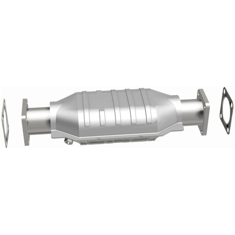 MagnaFlow Direct Fit Catalytic Converter Chevrolet-Isuzu 82 8 - 23652