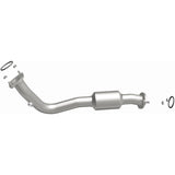 MagnaFlow Direct Fit Catalytic Converter 13-15 RAV4 2.5 Underbody - 52543