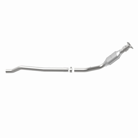 MagnaFlow Direct Fit Catalytic Converter 96-00 Caravan 3.0L - 93278