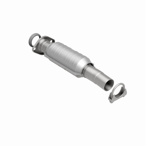 MagnaFlow Conv DF 04 Toyota Sienna 3.3L - 49030