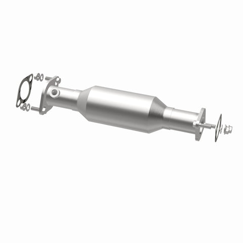 MagnaFlow Direct Fit Catalytic Converter 04-06 Outlander 2.4L - 24371
