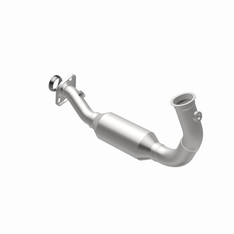 MagnaFlow Direct Fit Catalytic Converter OEM 2004 Jeep Liberty Underbody - 4551583
