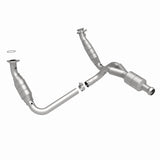 MagnaFlow Direct Fit Catalytic Converter 10-13 GMC Sierra 1500 V6 4.3L - 5481578