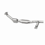 MagnaFlow Direct Fit Catalytic Converter 99-00 Ford Trucks 5.4L - 51792