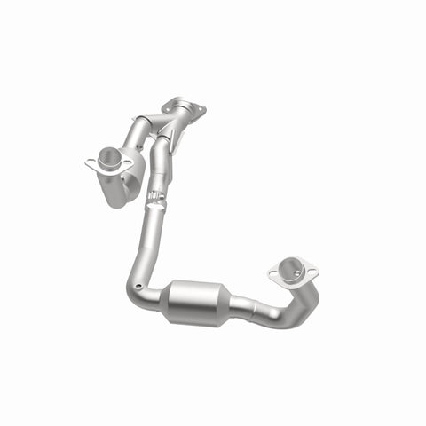 MagnaFlow 05-06 Jeep Grand Cherokee 5.7L Direct Fit Catalytic Converter - 4651709